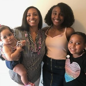 Meet your Posher, Lisha